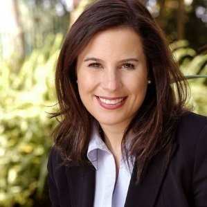 Dra. Victoria Holtz